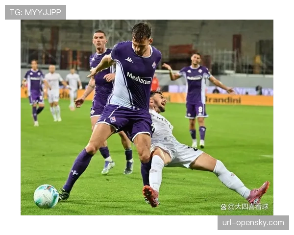 AC米兰对阵佛罗伦萨半场战报：吉鲁头球破门，主队1-0领先